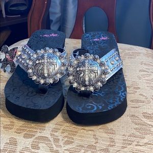 blazin roxx flip flops wholesale